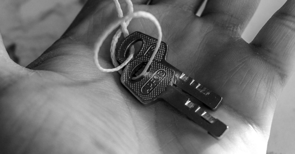 Comparison of High-Security Lock Brands for Commercial Use