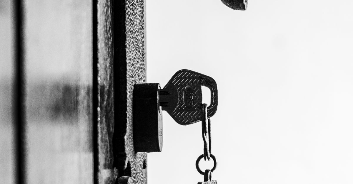 How to Choose the Right Locksmith for Safe and Vault Emergencies in Sydney