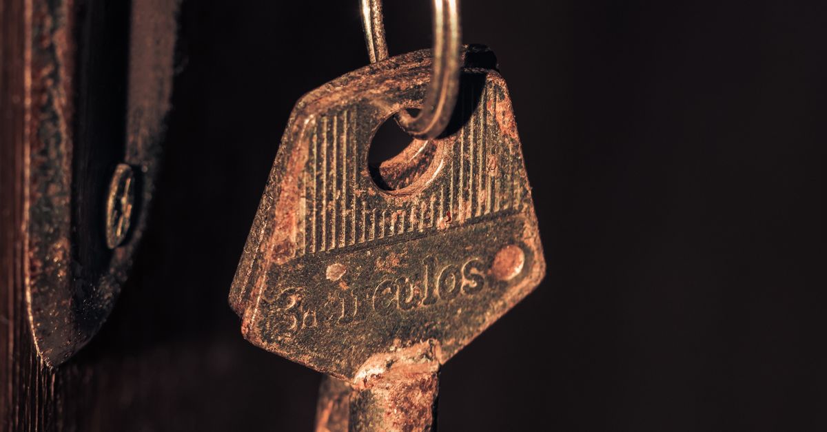 Mobile Locksmith Services: What to Expect During a Call-Out